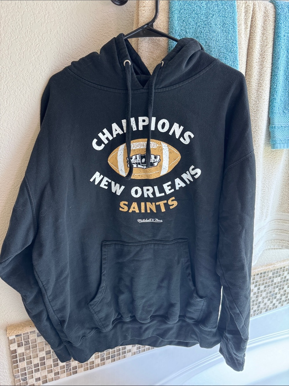 Mitchell & Ness Black New Orleans Saints Champions Crewneck